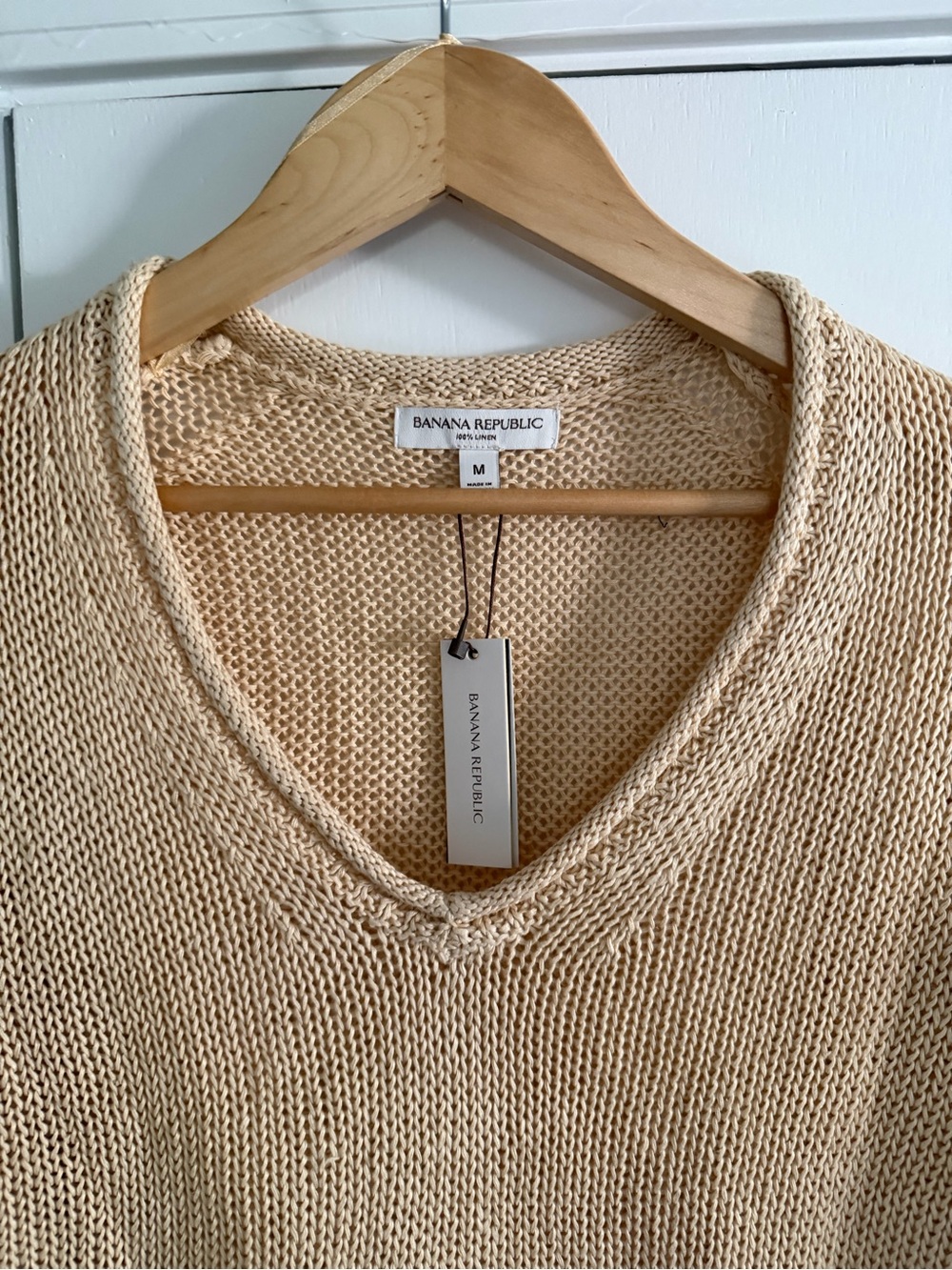 Banana Republic Yellow Cream V Neck Sweater - Picture 2 of 7
